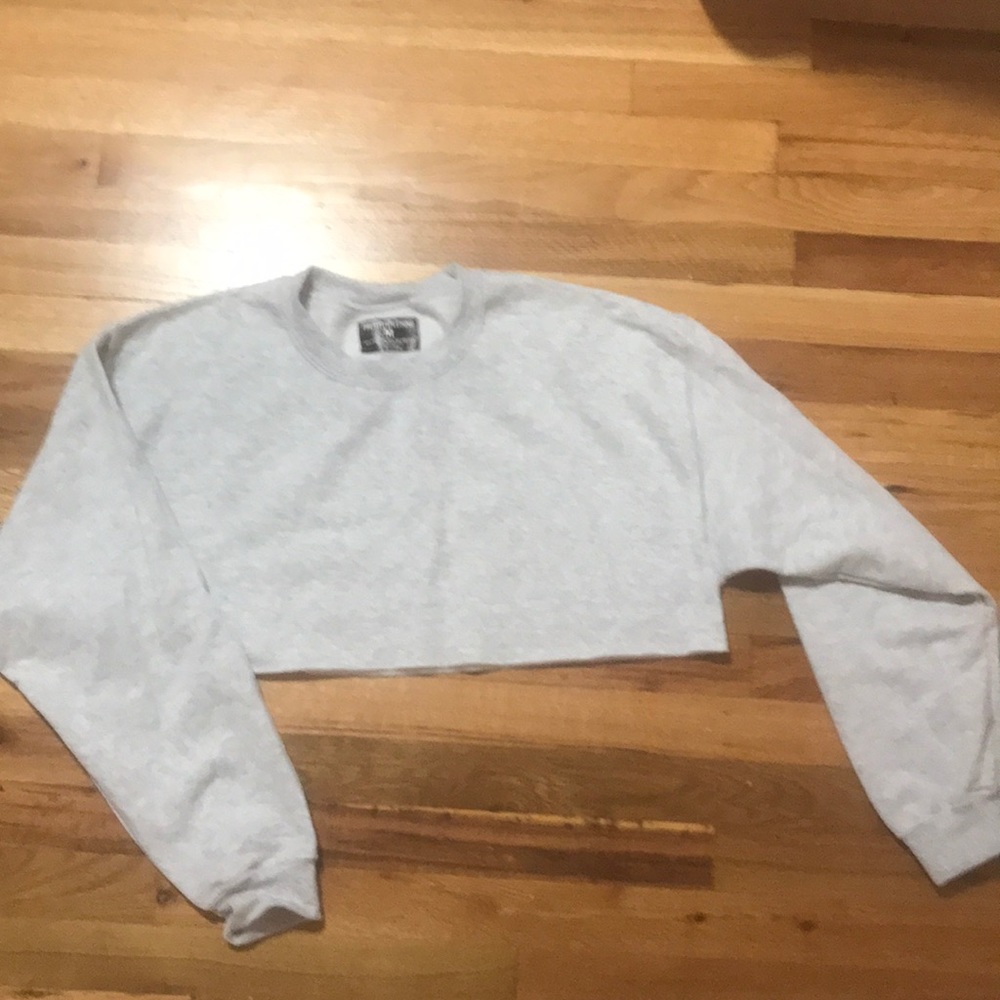 Grey cropped sweater